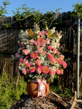 Cargar la imagen en la vista de la galería, Arreglo de Ollita🌸🌹
