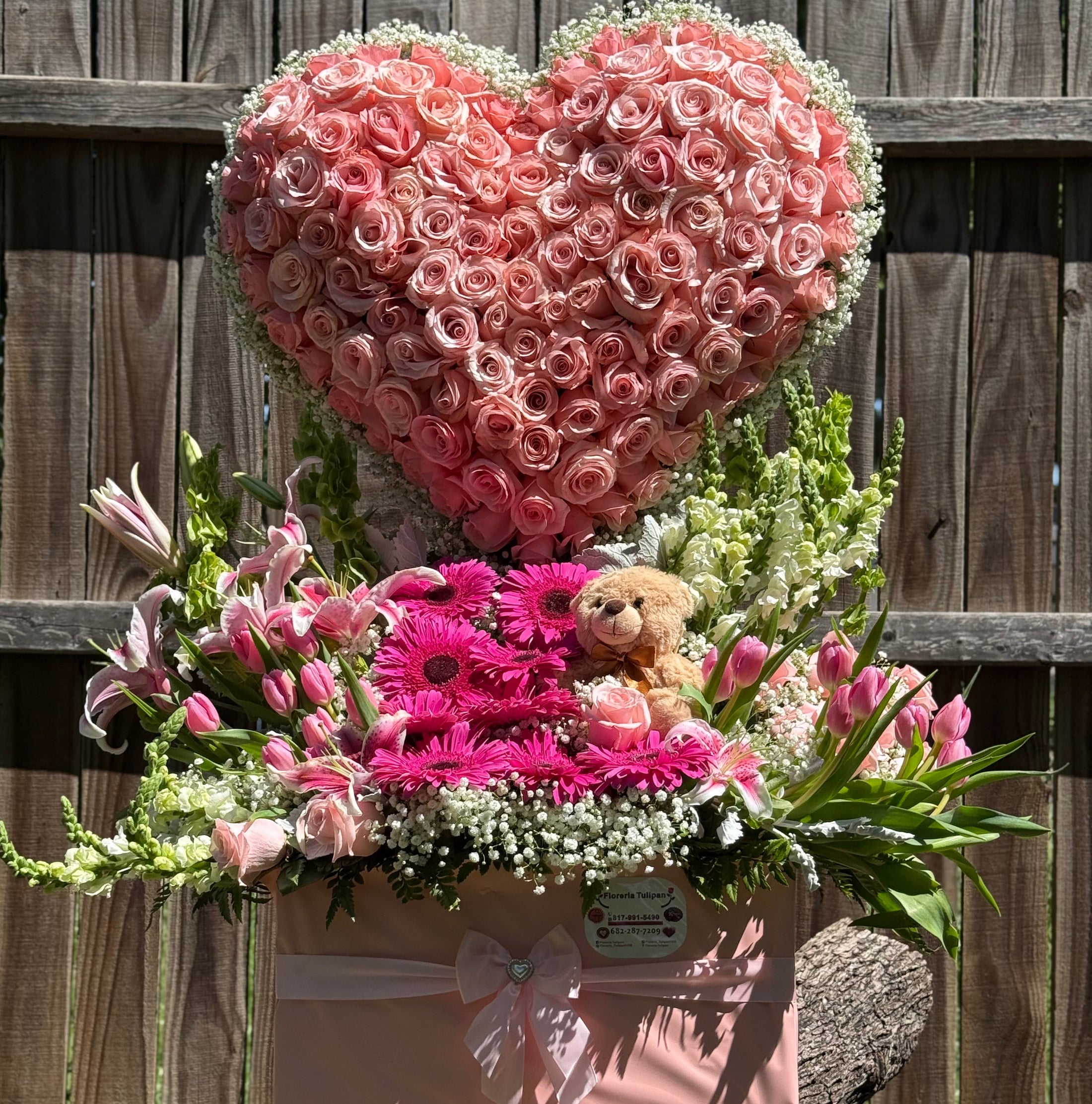 Arreglo de corazón de rosas y flores surtidas 💕🌸🌷