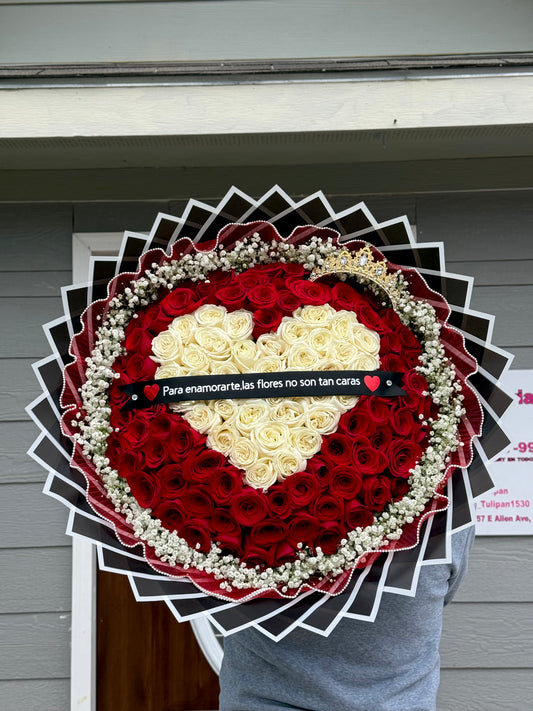Ramo de 100 rosas en corazón ♥️ 🌹