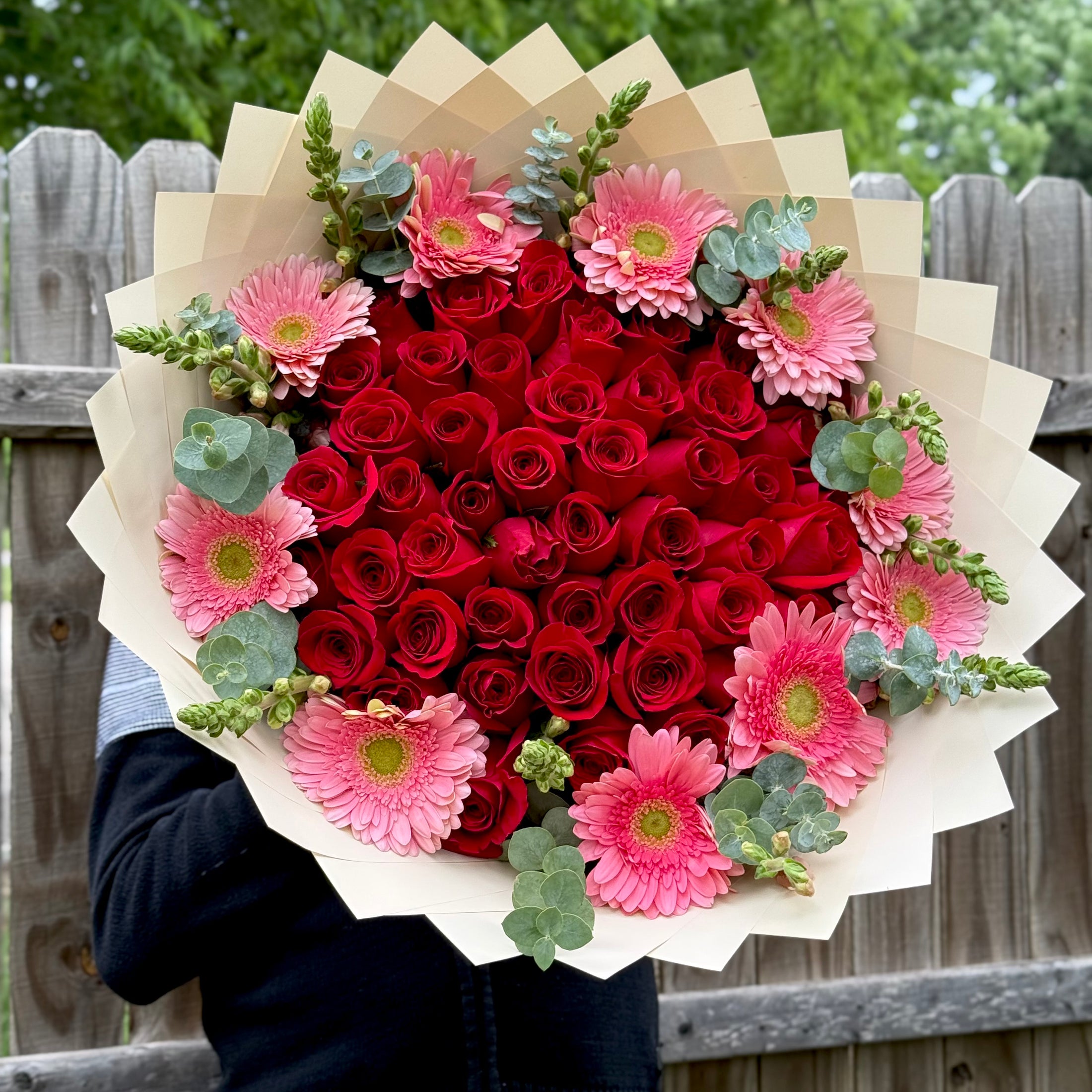 Ramo de rosas y gerberas 🌸🌹