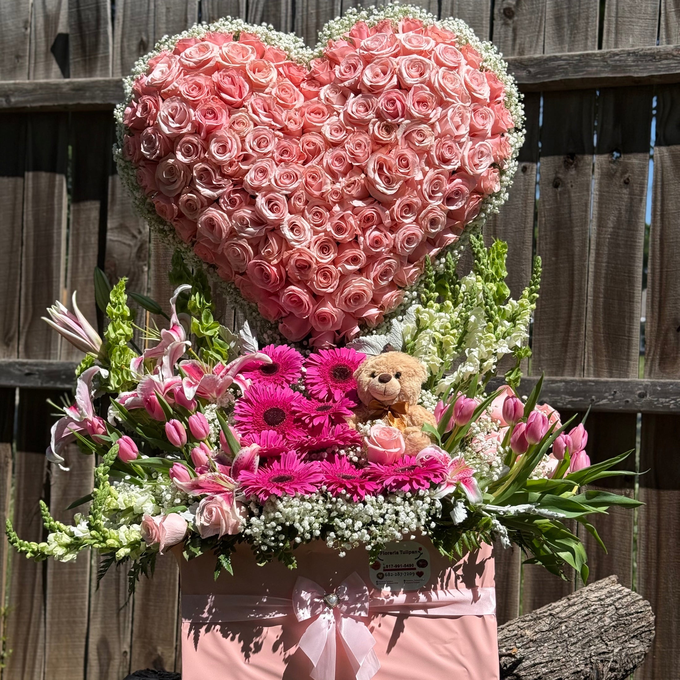Arreglo de corazón de rosas y flores surtidas 💕🌸🌷