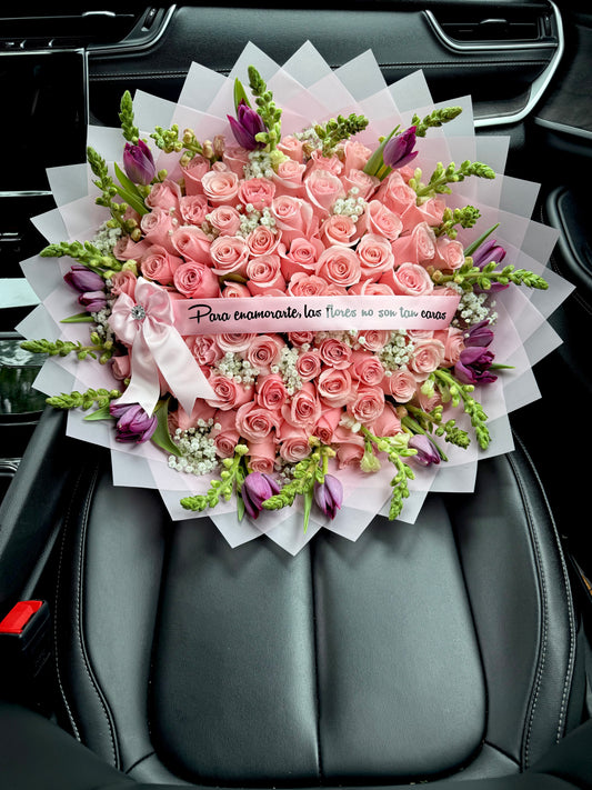 Ramo de 75 rosas + Tulipanes 🌷