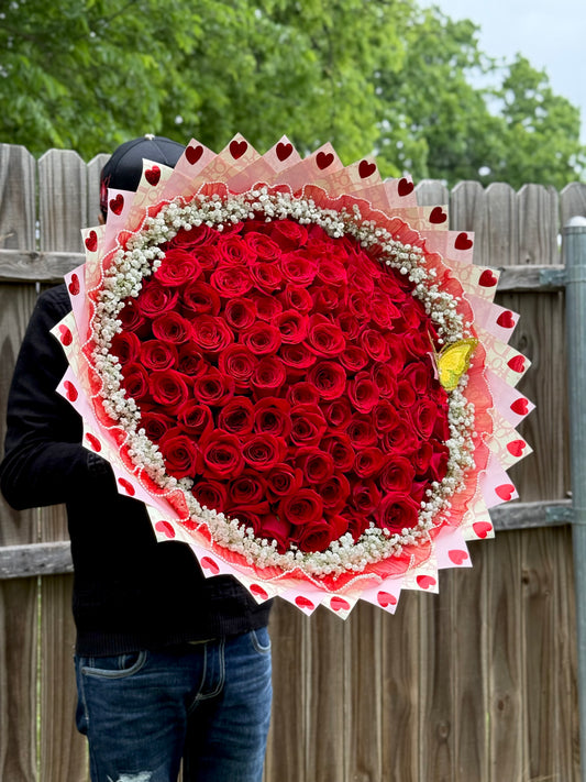 Ramo buchón de 100 rosas