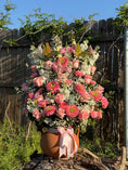 Cargar la imagen en la vista de la galería, Arreglo de Ollita🌸🌹
